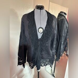 Open End Linen Black Lace Trim Lightweight Black Blouse Size L